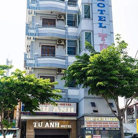 Khach San Tu Anh Hotel Ха Тени Екстериор снимка
