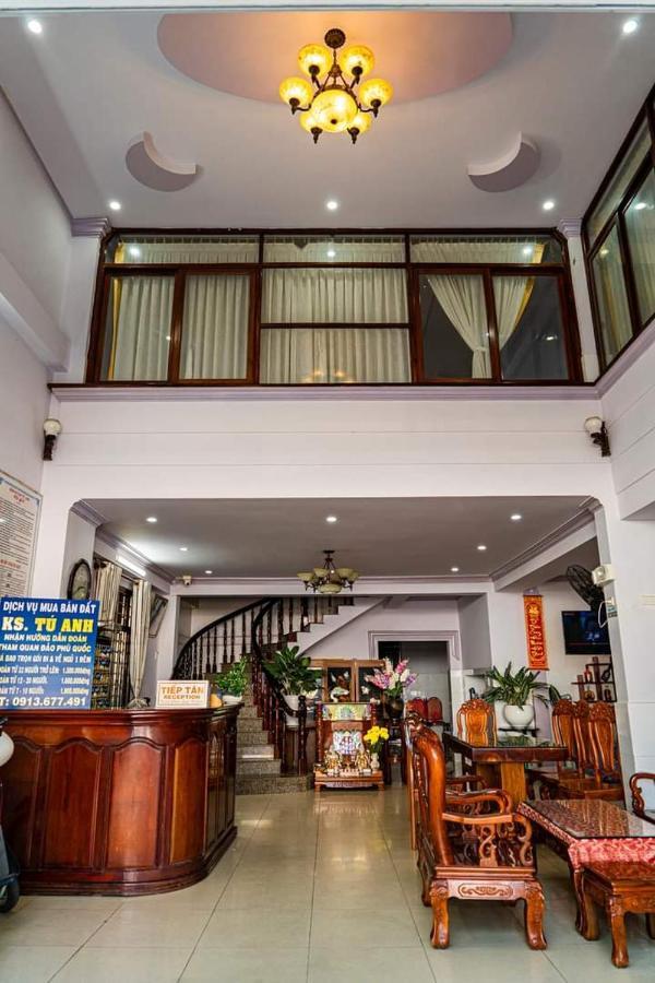 Khach San Tu Anh Hotel Ха Тени Екстериор снимка