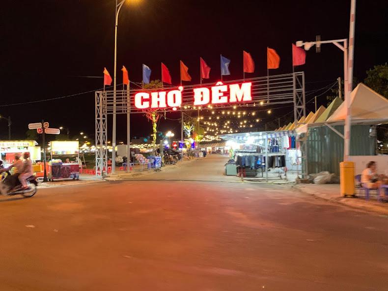 Khach San Tu Anh Hotel Ха Тени Екстериор снимка