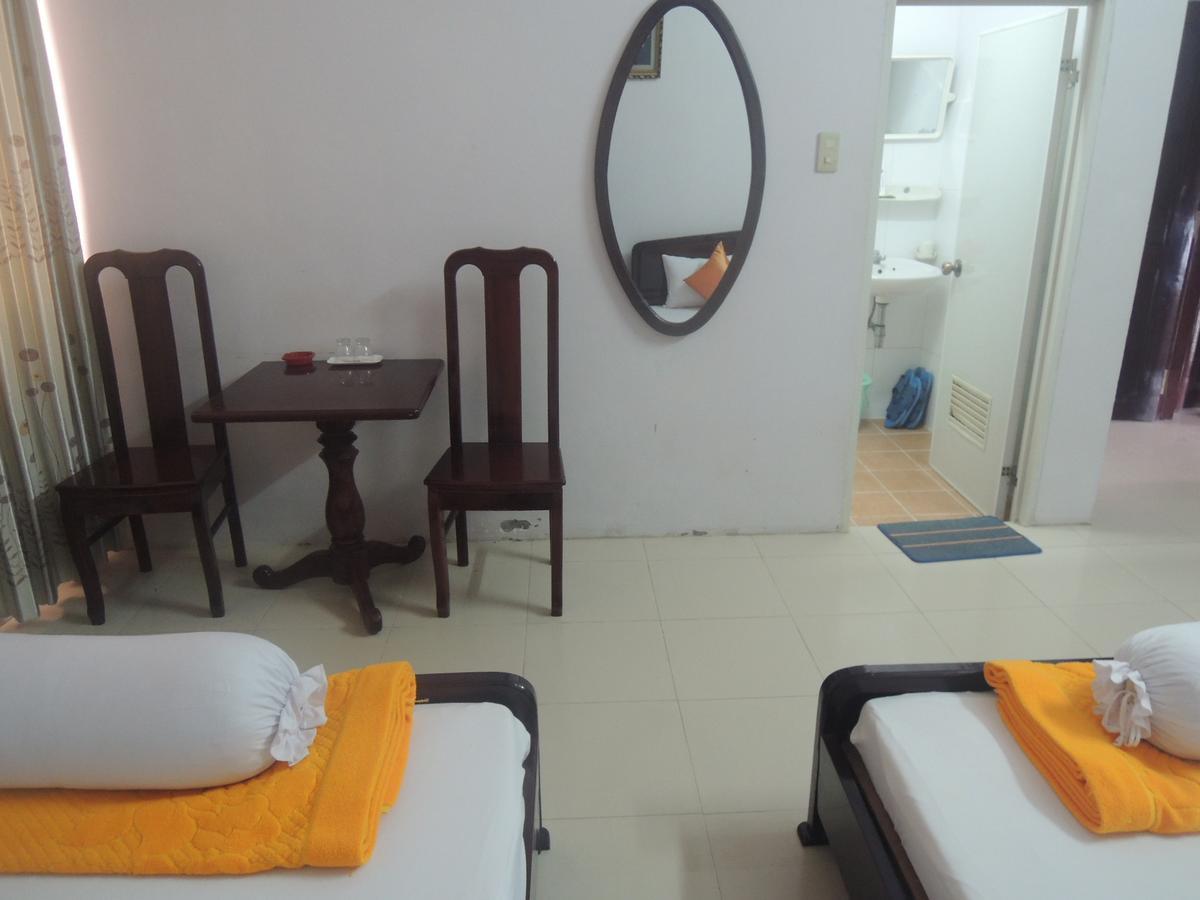 Khach San Tu Anh Hotel Ха Тени Екстериор снимка
