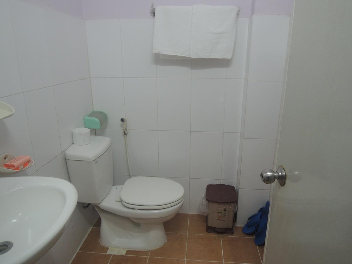 Khach San Tu Anh Hotel Ха Тени Екстериор снимка
